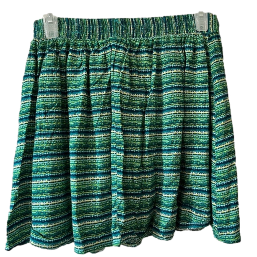 Mossimo skirt with tribal pattern and button details, size medium